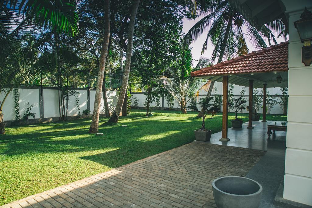 Sisikirana Villa Unawatuna Exterior foto